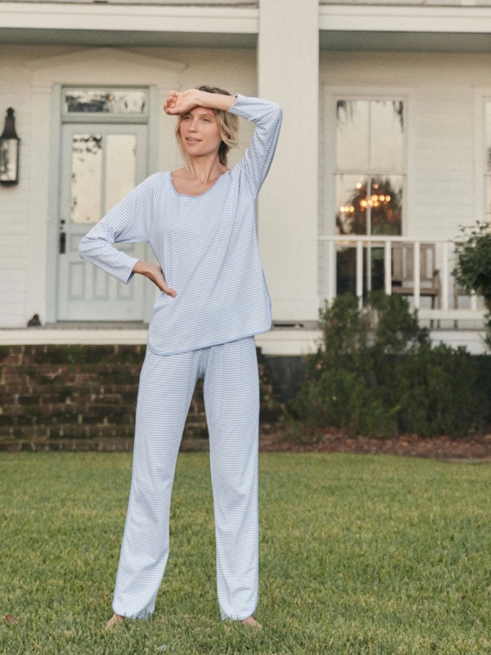 Lake pajama set. Light pink Striped Long Sleeve Pajama Set - Women Medium Tall